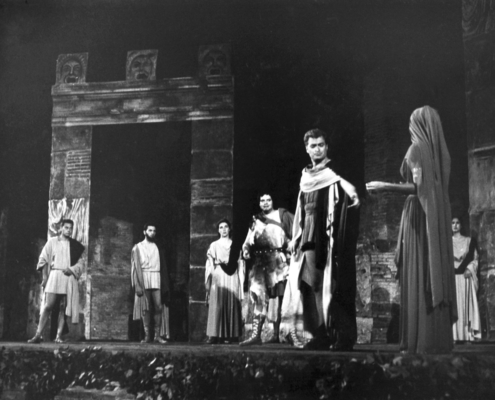 Alcesti di Euripide. Regia di G. Salvini. Con Olga Villi, Tino Buazzelli. 1956.